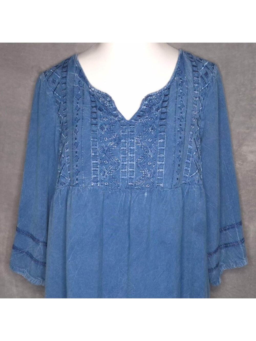 Avenue Womens Blue Embroidered Boho Tunic Top 18/20 Plus Rayon 3/4 Sleeves